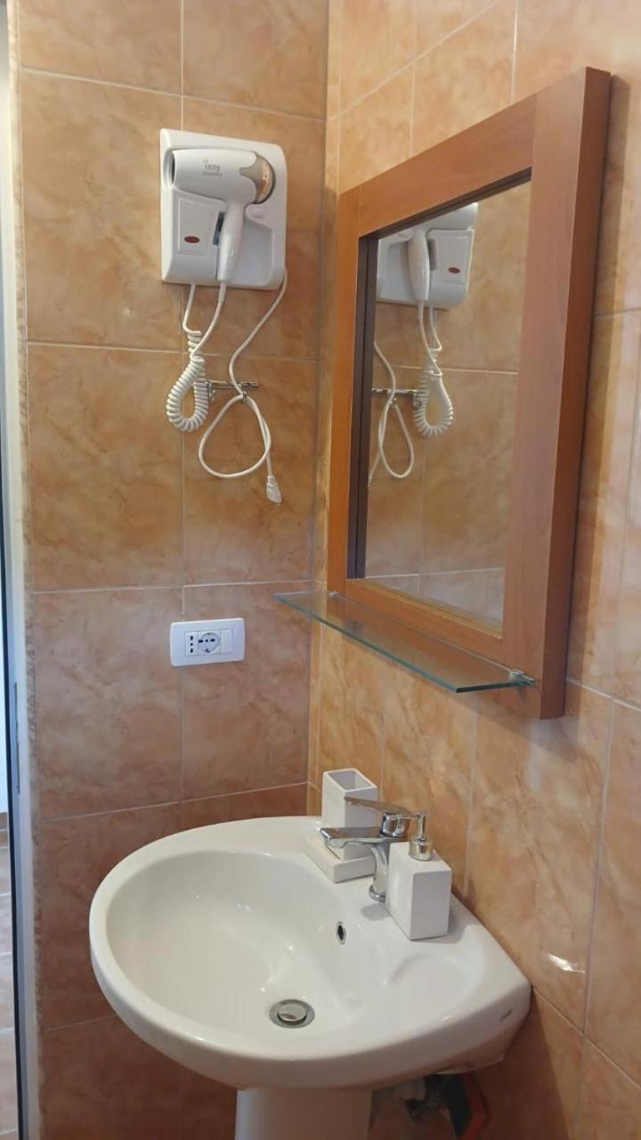 Guesthouse Mateo Dhërmi Zimmer foto