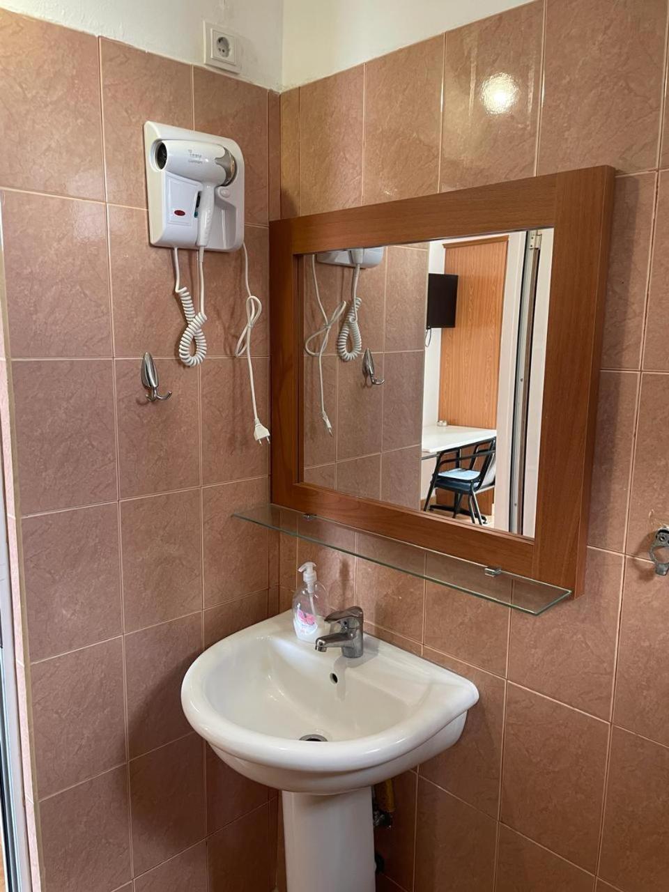 Guesthouse Mateo Dhërmi Zimmer foto